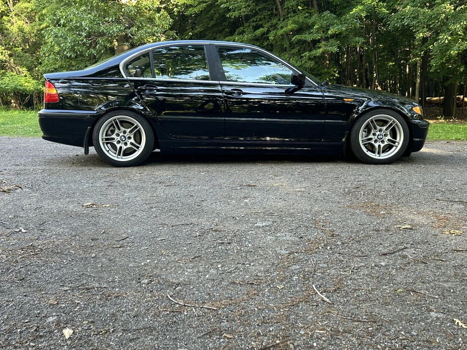 2004 BMW E46 330i & 330Ci - Image 12 of 31