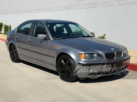 2004 BMW 330i