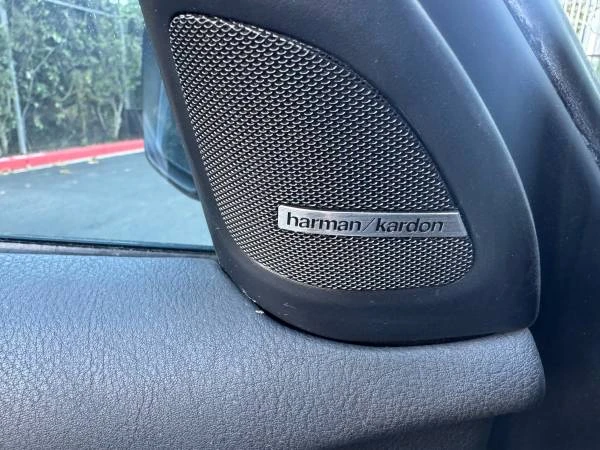 2004 BMW E46 330i & 330Ci - Image 12 of 13