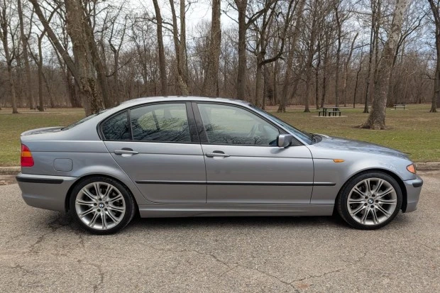 2004 BMW E46 330i & 330Ci - Image 3 of 8