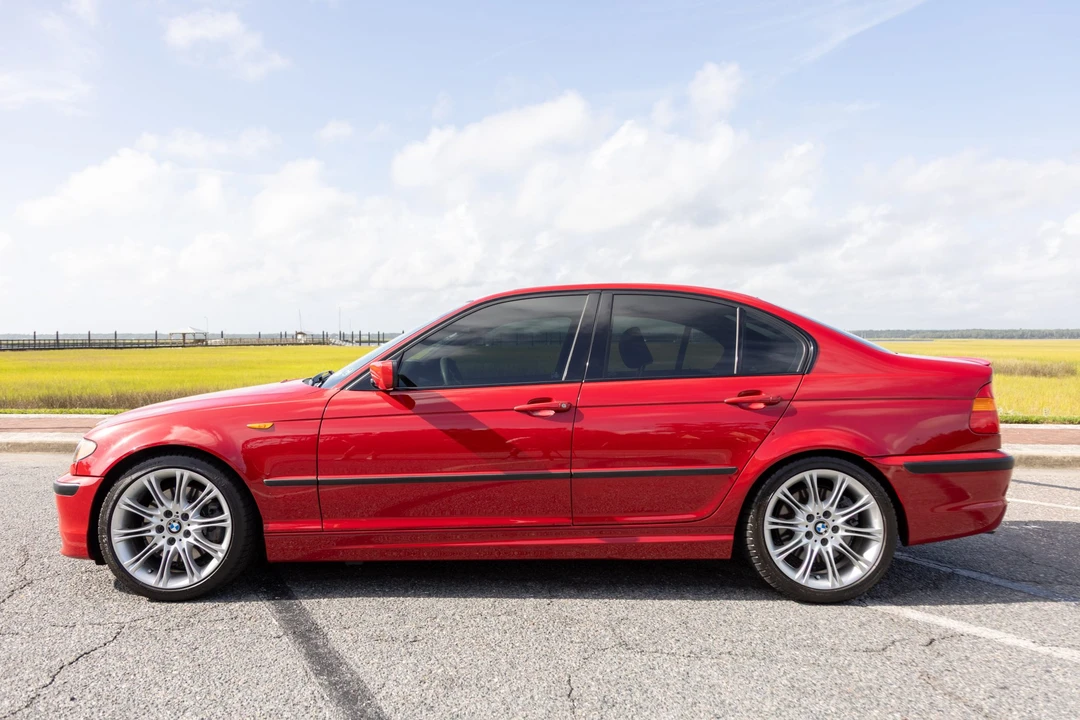 2004 BMW E46 330i & 330Ci - Image 4 of 31