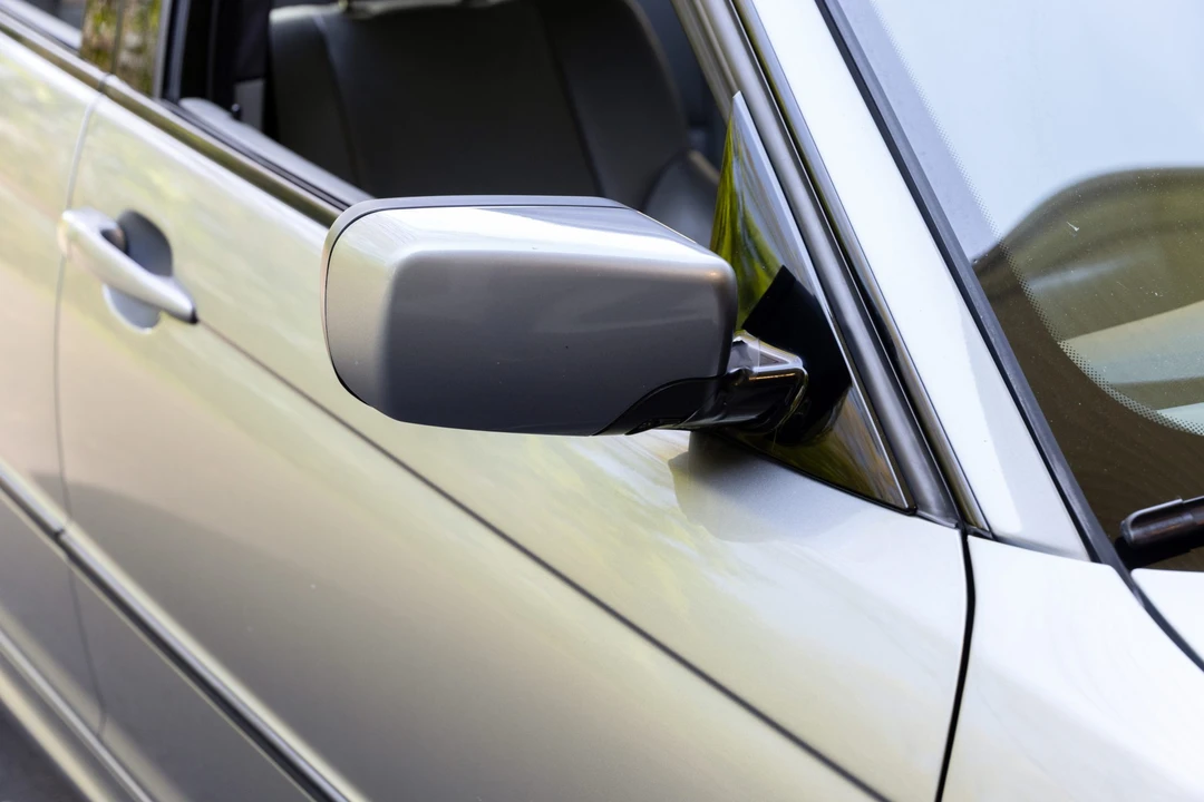 2004 BMW E46 330i & 330Ci - Image 20 of 31
