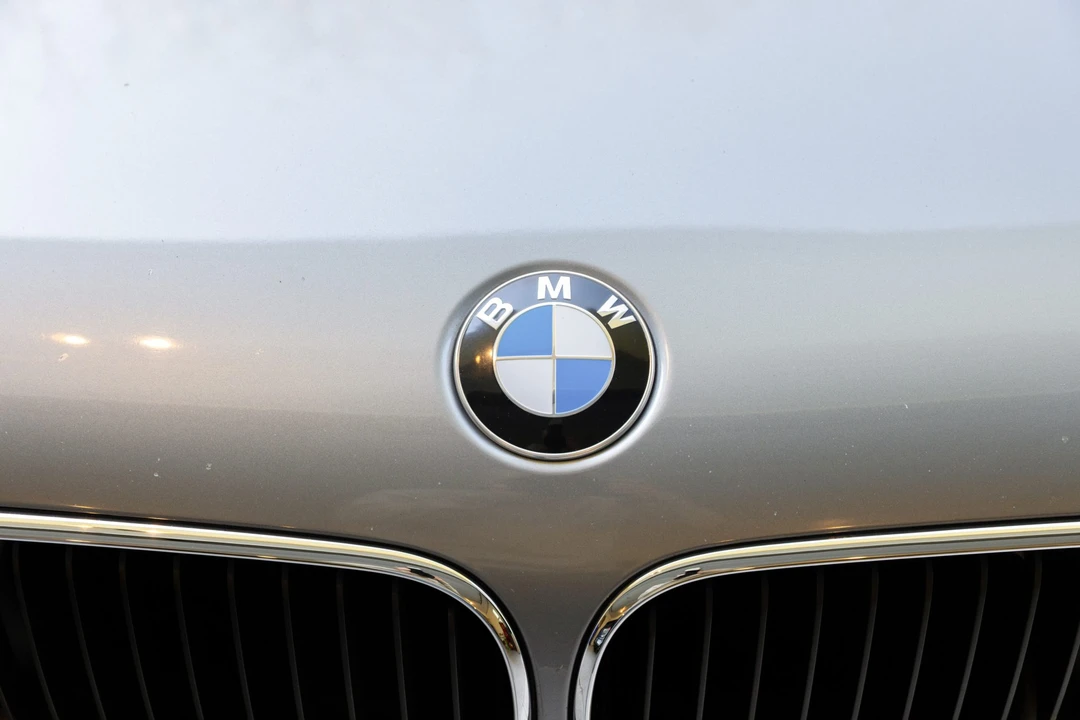 2004 BMW E46 330i & 330Ci - Image 31 of 31