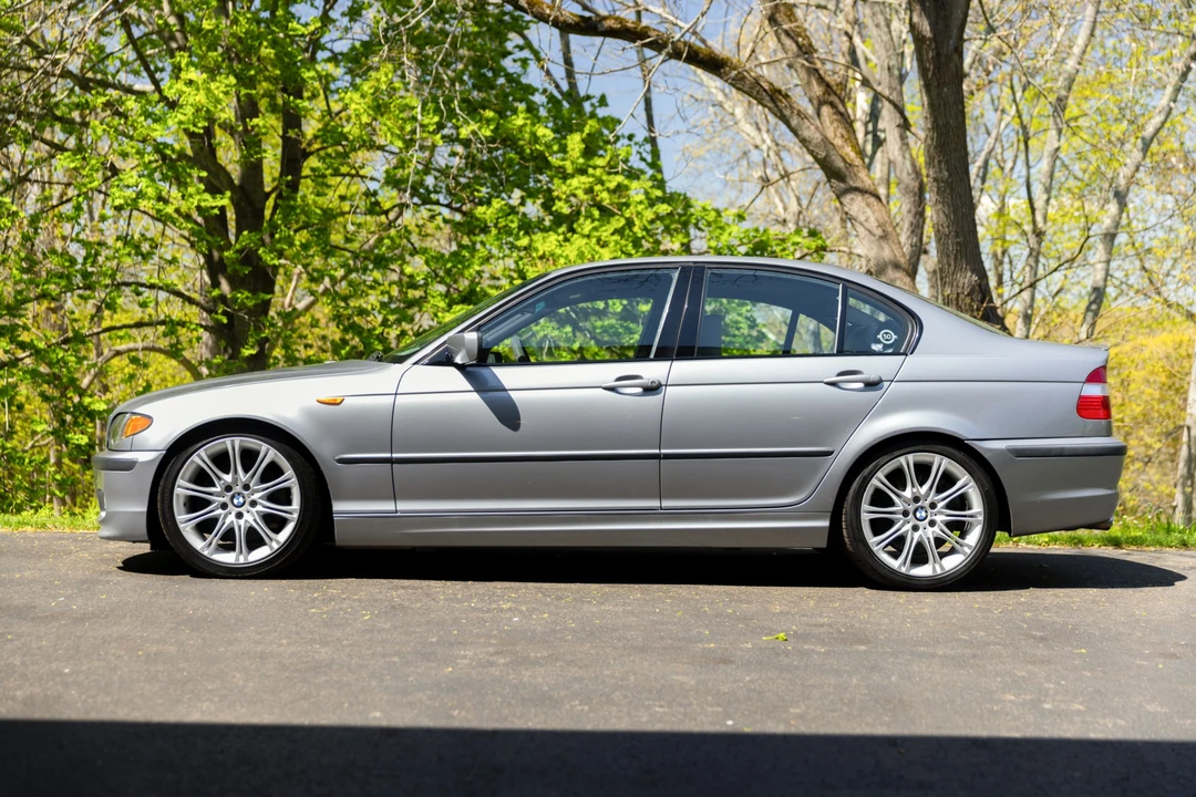 2004 BMW E46 330i & 330Ci - Image 4 of 31