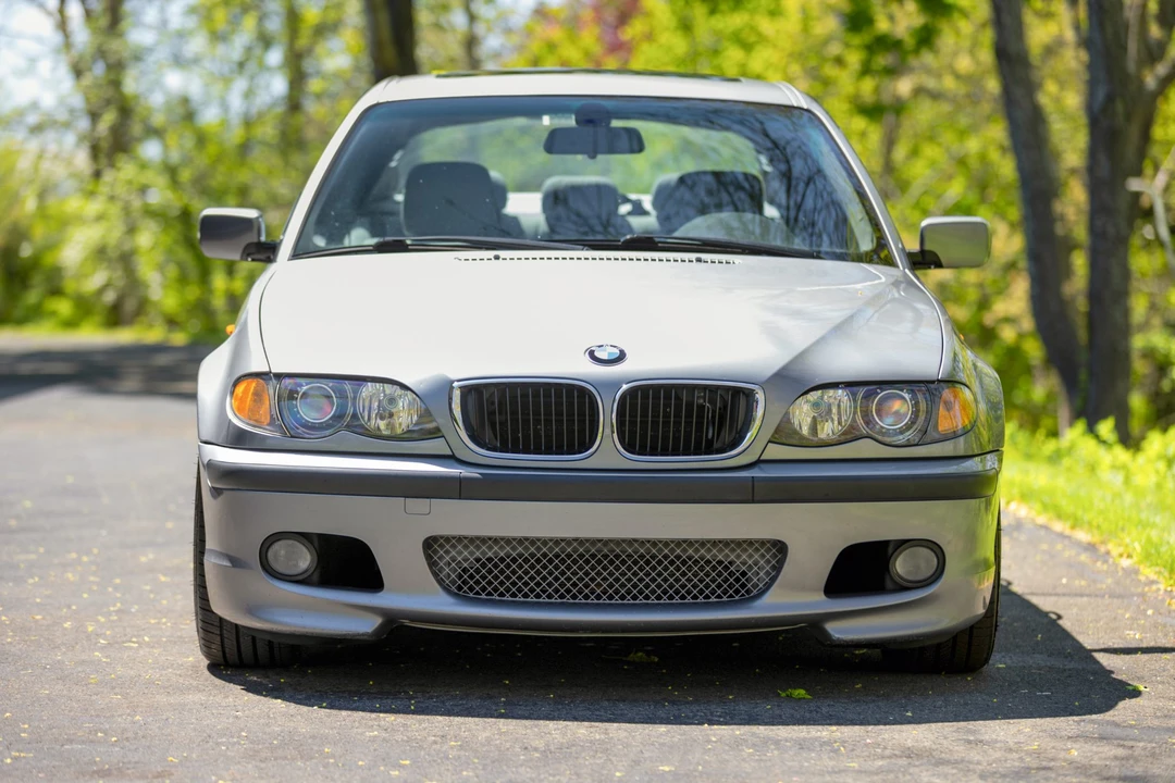 2004 BMW E46 330i & 330Ci - Image 2 of 31