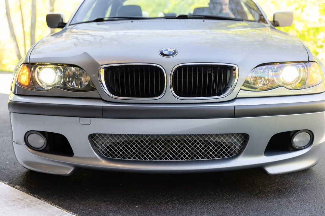 2004 BMW E46 330i & 330Ci - Image 12 of 31