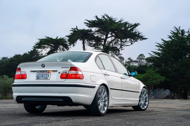 2004 BMW E46 330i & 330Ci - Image 2 of 9