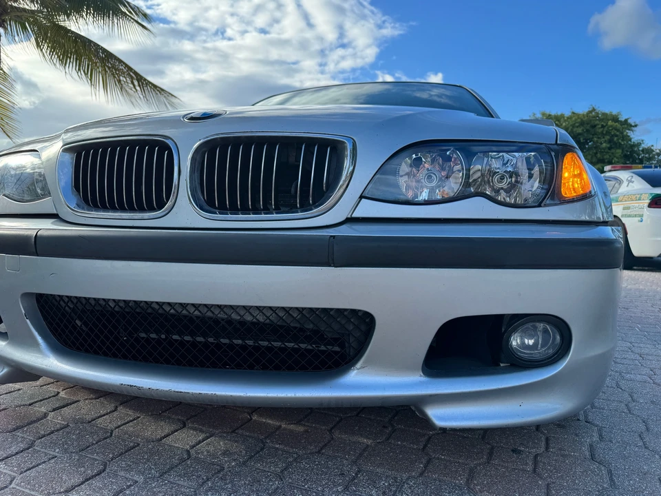 2004 BMW E46 330i & 330Ci - Image 26 of 31