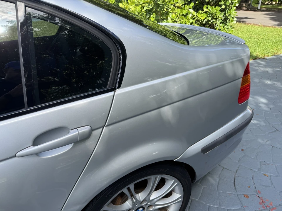 2004 BMW E46 330i & 330Ci - Image 29 of 31