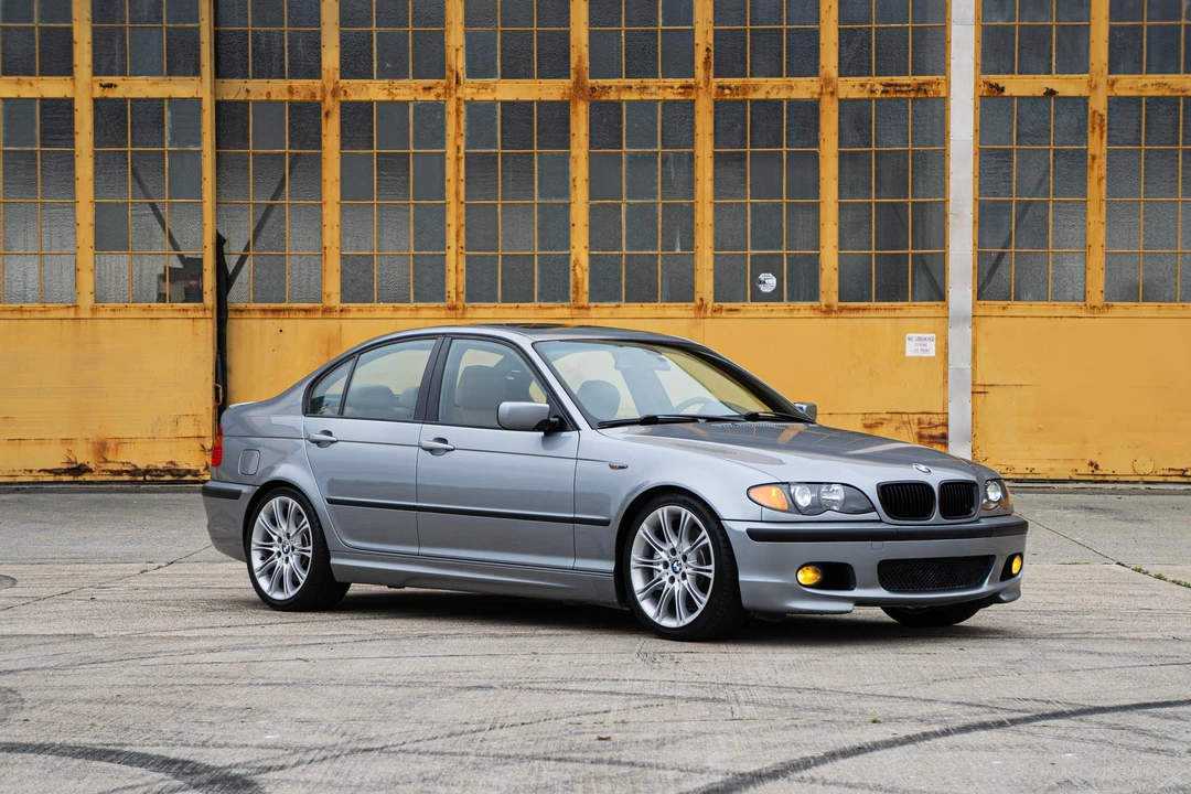 2004 BMW E46 330i & 330Ci - Image 16 of 31