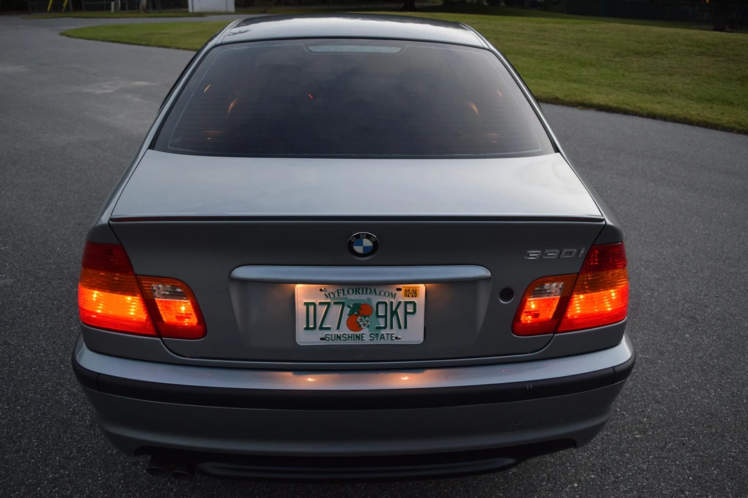 2004 BMW E46 330i & 330Ci - Image 12 of 31