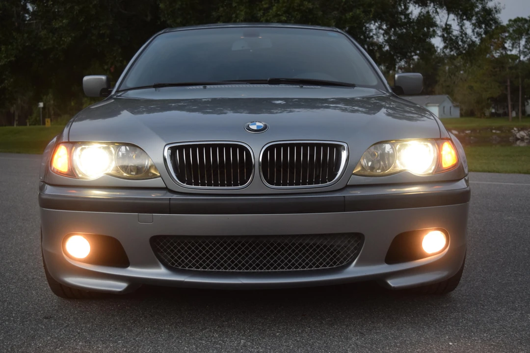 2004 BMW E46 330i & 330Ci - Image 11 of 31