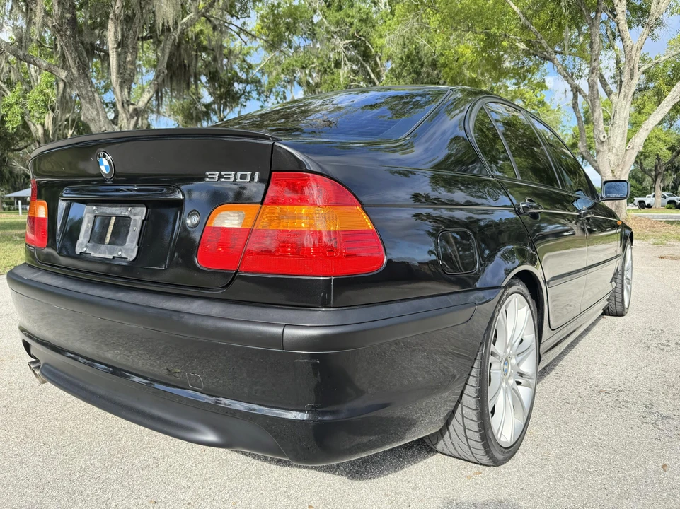 2004 BMW E46 330i & 330Ci - Image 12 of 31
