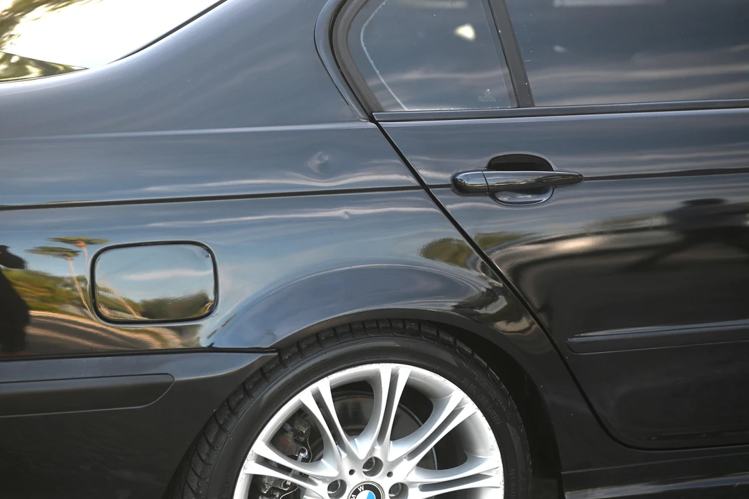 2004 BMW E46 330i & 330Ci - Image 27 of 31