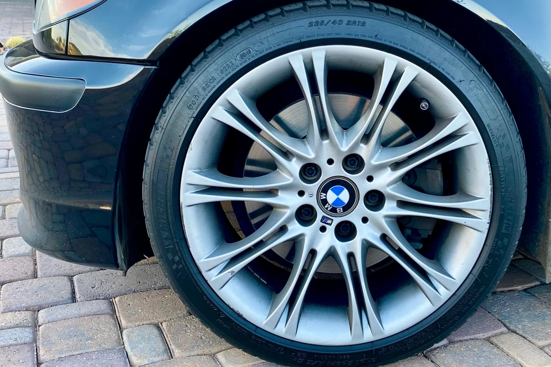 2004 BMW E46 330i & 330Ci - Image 15 of 31