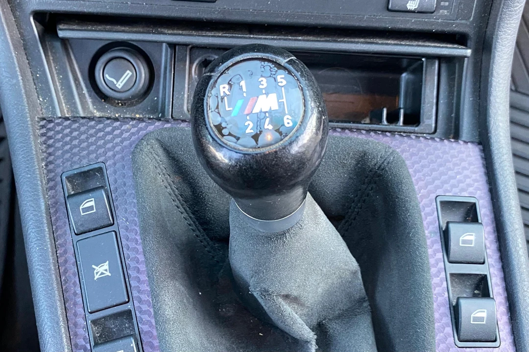 2004 BMW E46 330i & 330Ci - Image 21 of 31