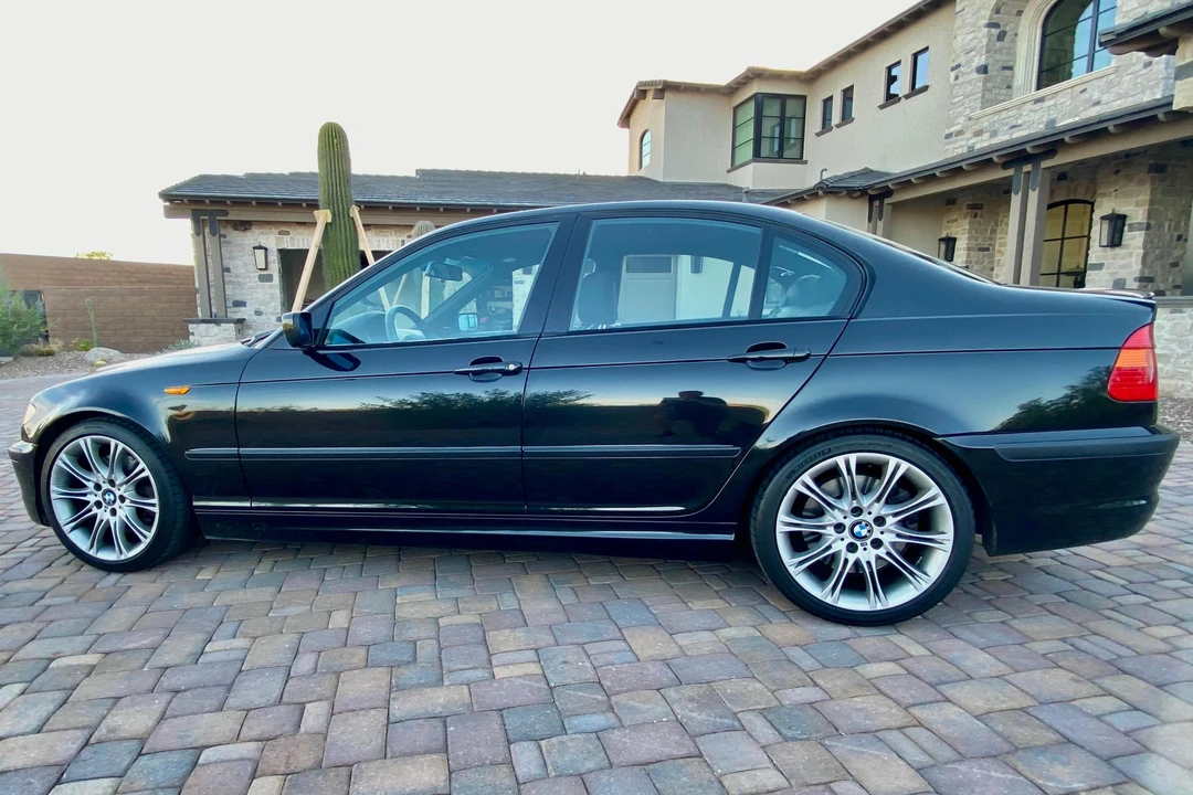 2004 BMW E46 330i & 330Ci - Image 3 of 31