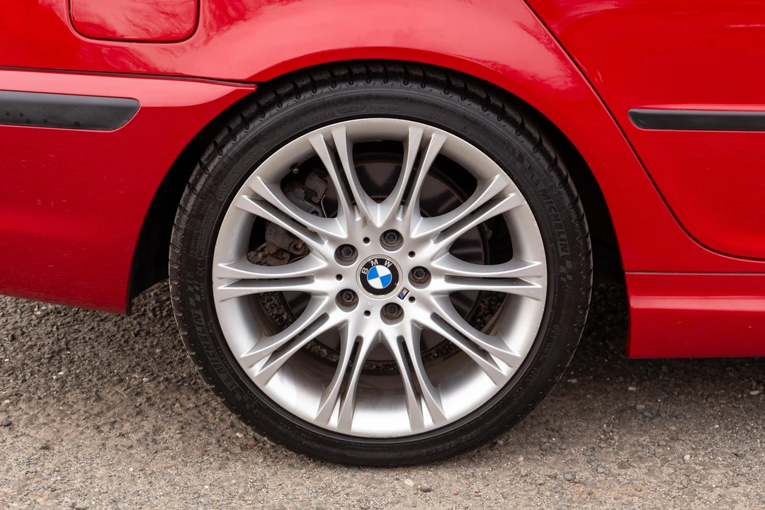 2004 BMW E46 330i & 330Ci - Image 15 of 31