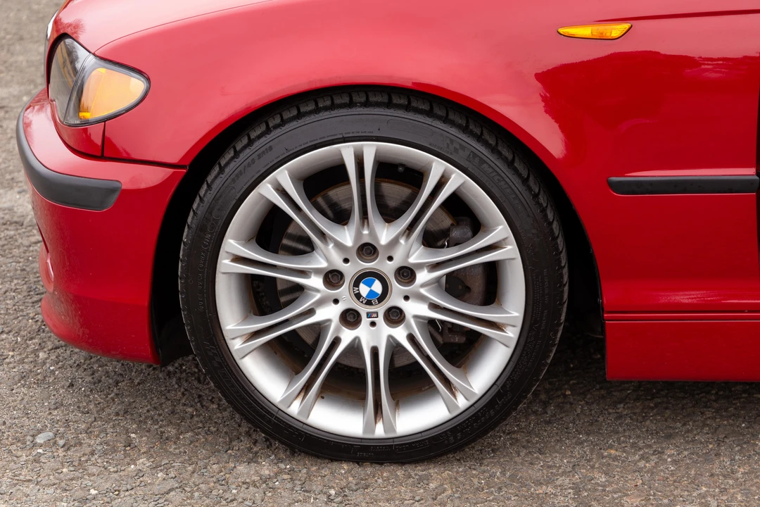 2004 BMW E46 330i & 330Ci - Image 13 of 31