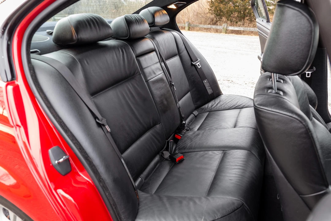 2004 BMW E46 330i & 330Ci - Image 26 of 31