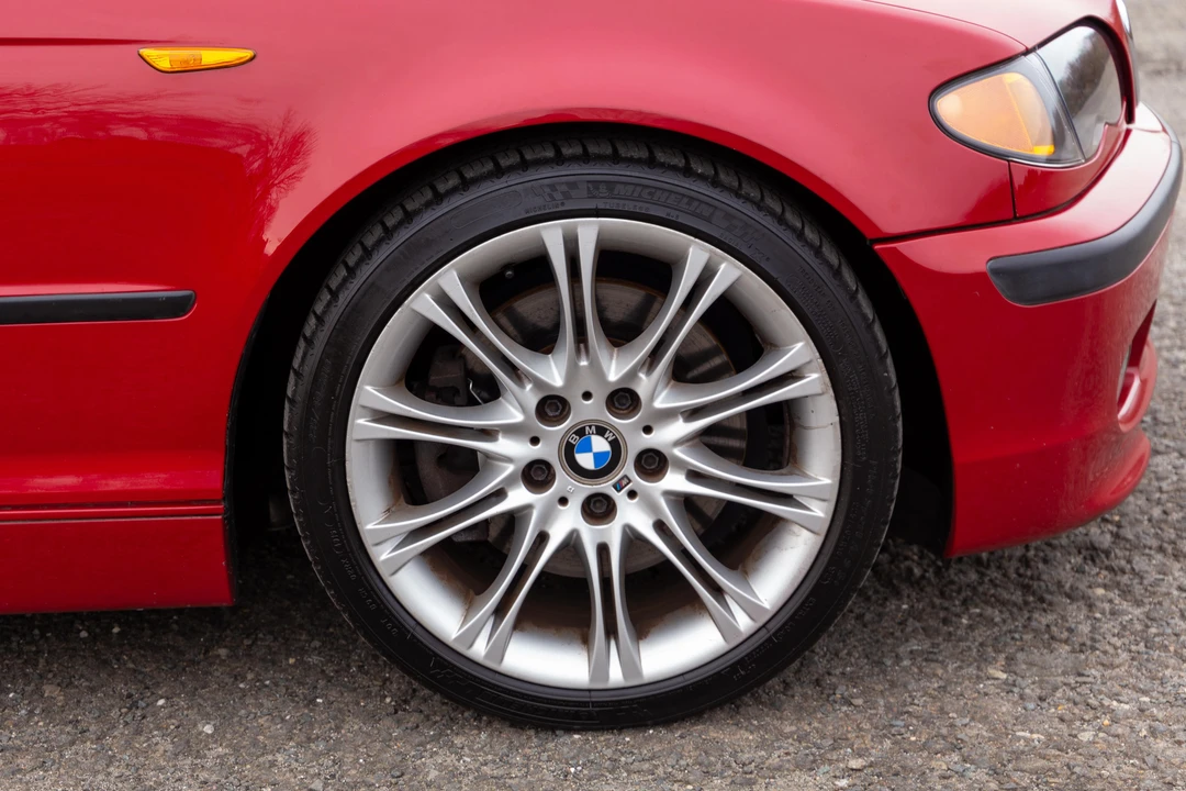 2004 BMW E46 330i & 330Ci - Image 16 of 31