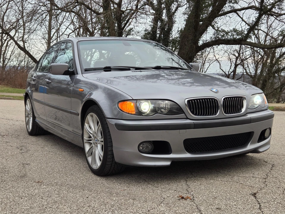 2004 BMW E46 330i & 330Ci - Image 23 of 31
