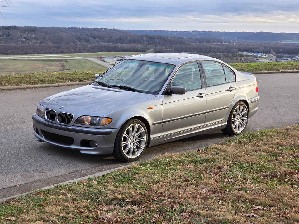 2004 BMW E46 330i & 330Ci - Image 27 of 31