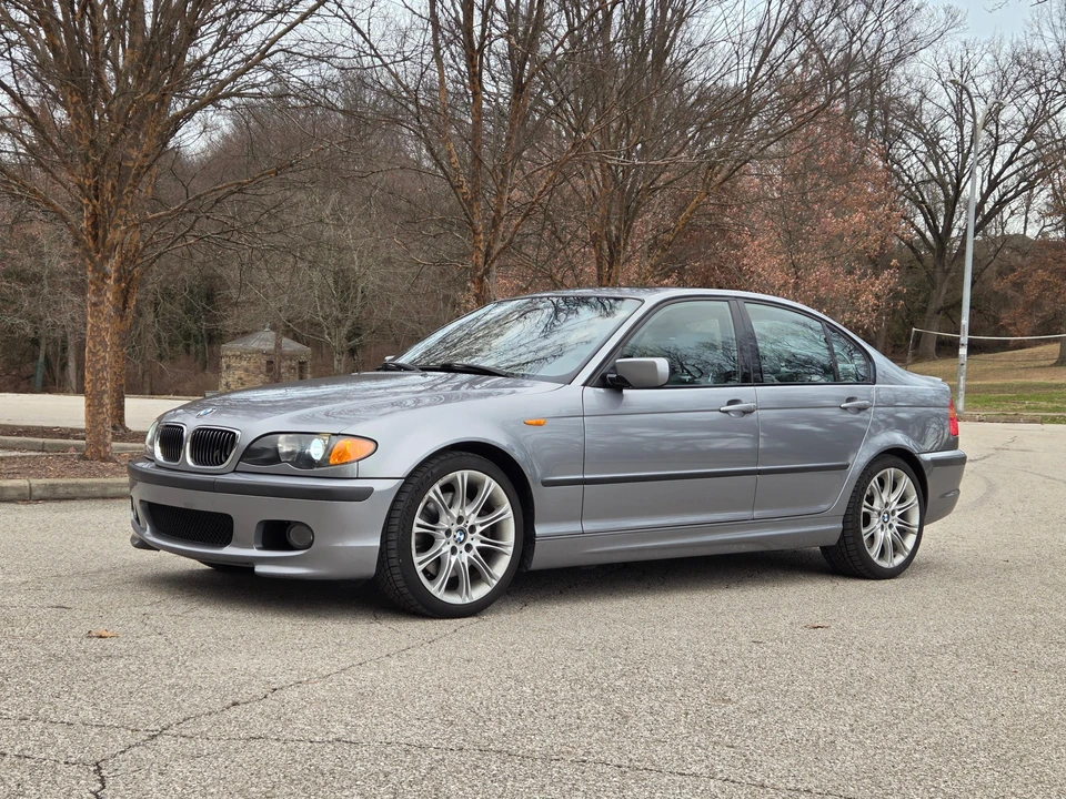 2004 BMW E46 330i & 330Ci - Image 9 of 31
