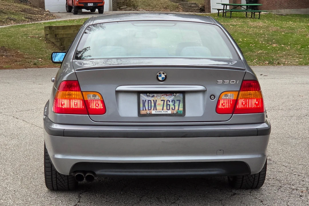 2004 BMW E46 330i & 330Ci - Image 5 of 31