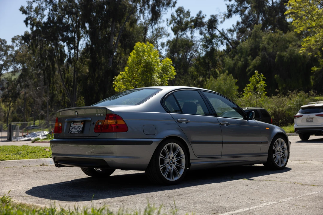 2004 BMW E46 330i & 330Ci - Image 10 of 30