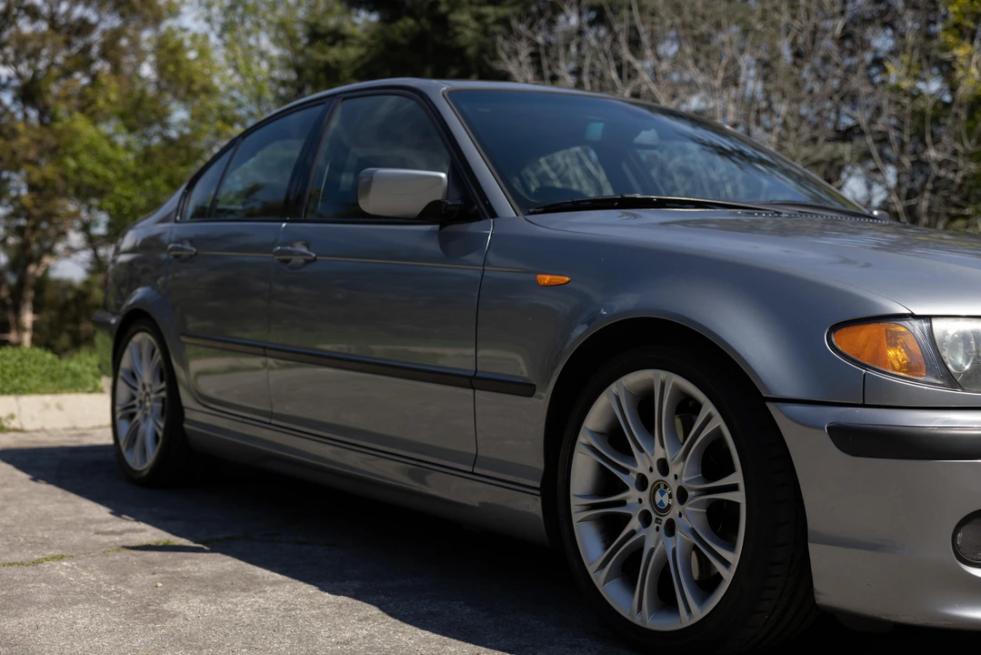 2004 BMW E46 330i & 330Ci - Image 17 of 30