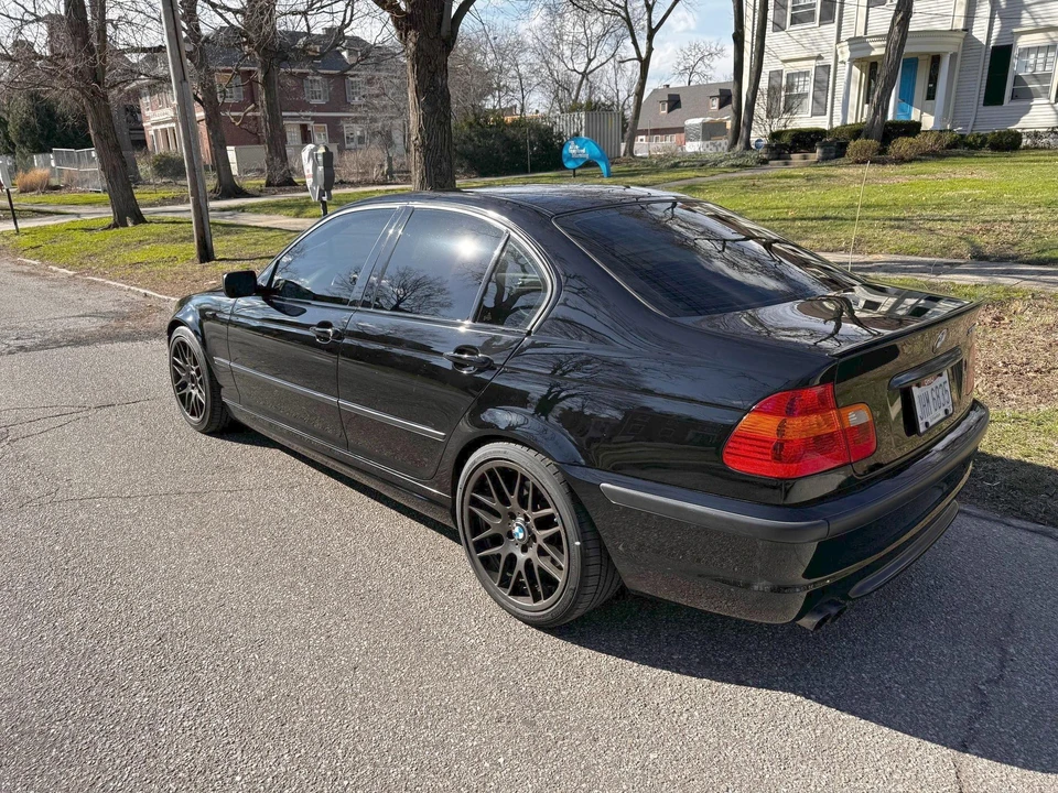 2004 BMW E46 330i & 330Ci - Image 10 of 31