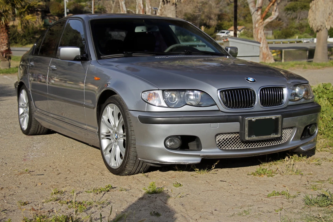 2004 BMW E46 330i & 330Ci - Image 9 of 31