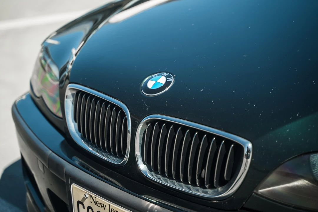 2004 BMW E46 330i & 330Ci - Image 19 of 31
