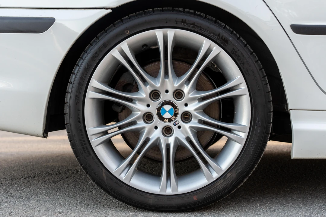 2004 BMW E46 330i & 330Ci - Image 21 of 31