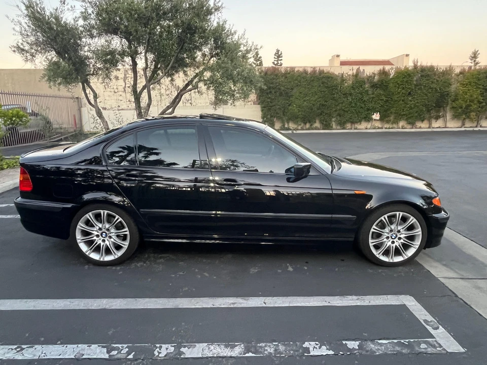 2004 BMW E46 330i & 330Ci - Image 17 of 31