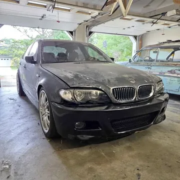 2004 BMW 330i Manual