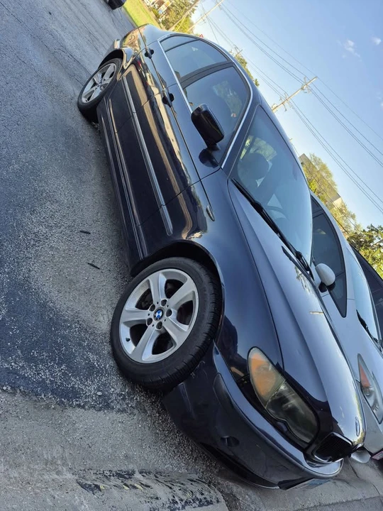 2004 BMW E46 330i & 330Ci - Image 2 of 20