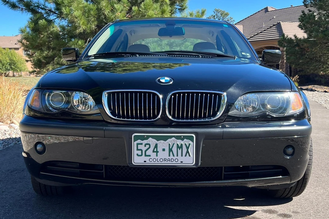 2004 BMW E46 330i & 330Ci - Image 2 of 31