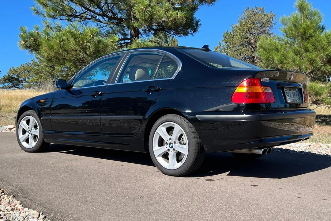 2004 BMW E46 330i & 330Ci - Image 4 of 31