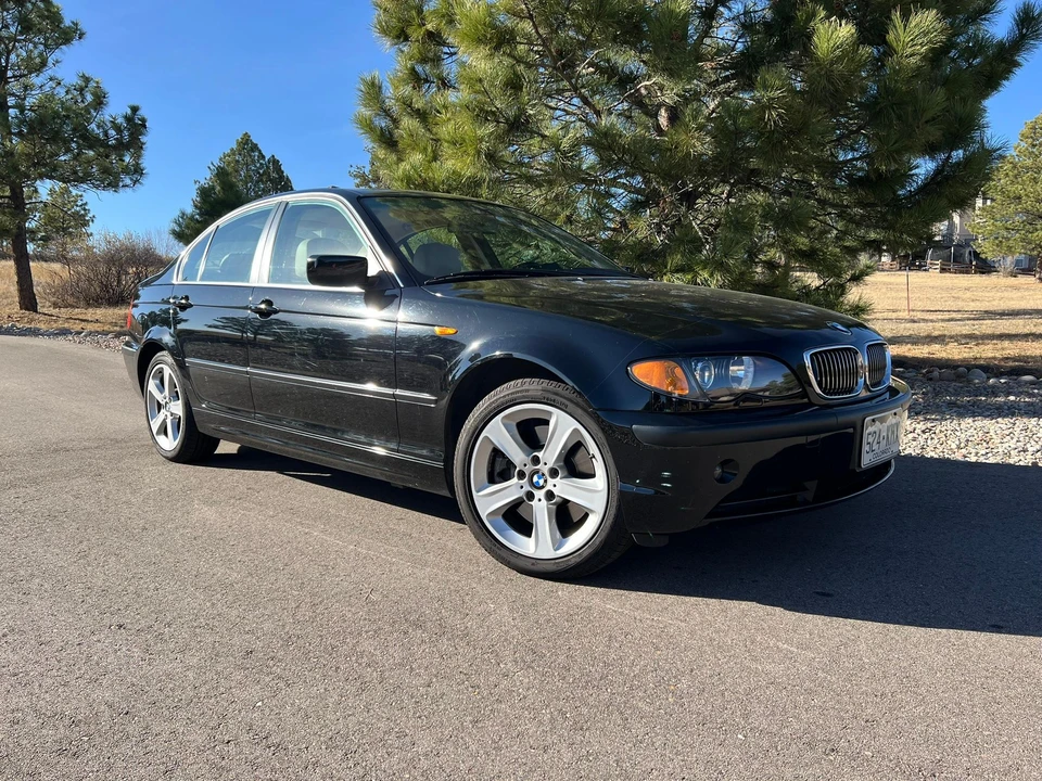 2004 BMW E46 330i & 330Ci - Image 9 of 31