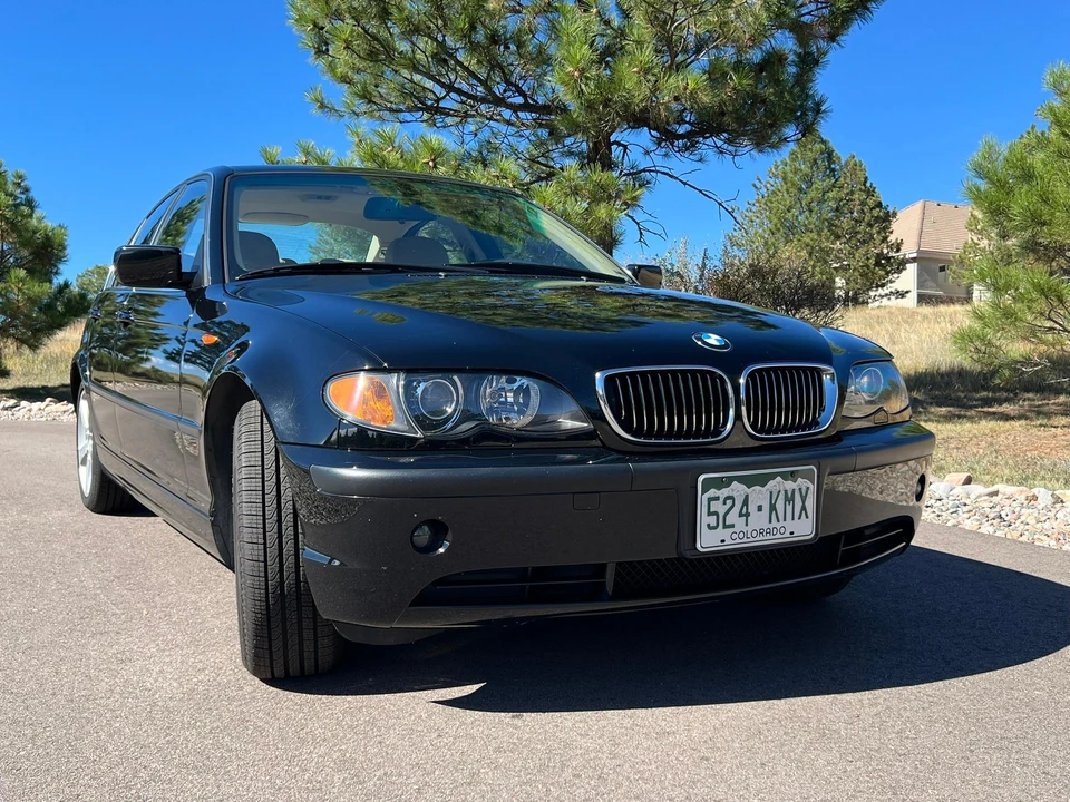 2004 BMW E46 330i & 330Ci - Image 11 of 31