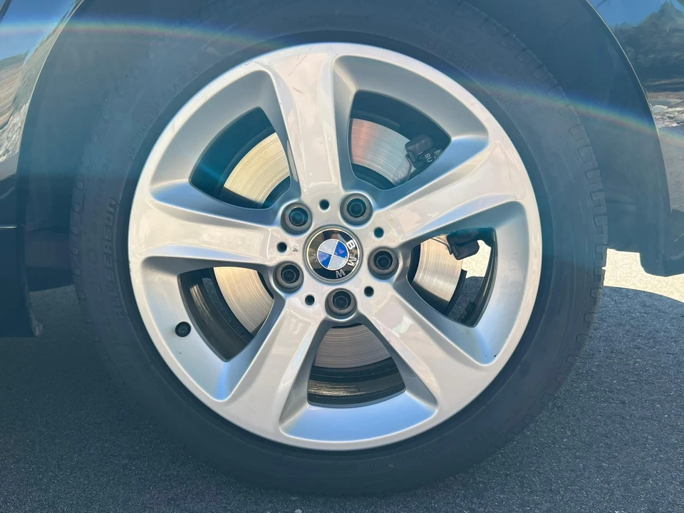 2004 BMW E46 330i & 330Ci - Image 27 of 31