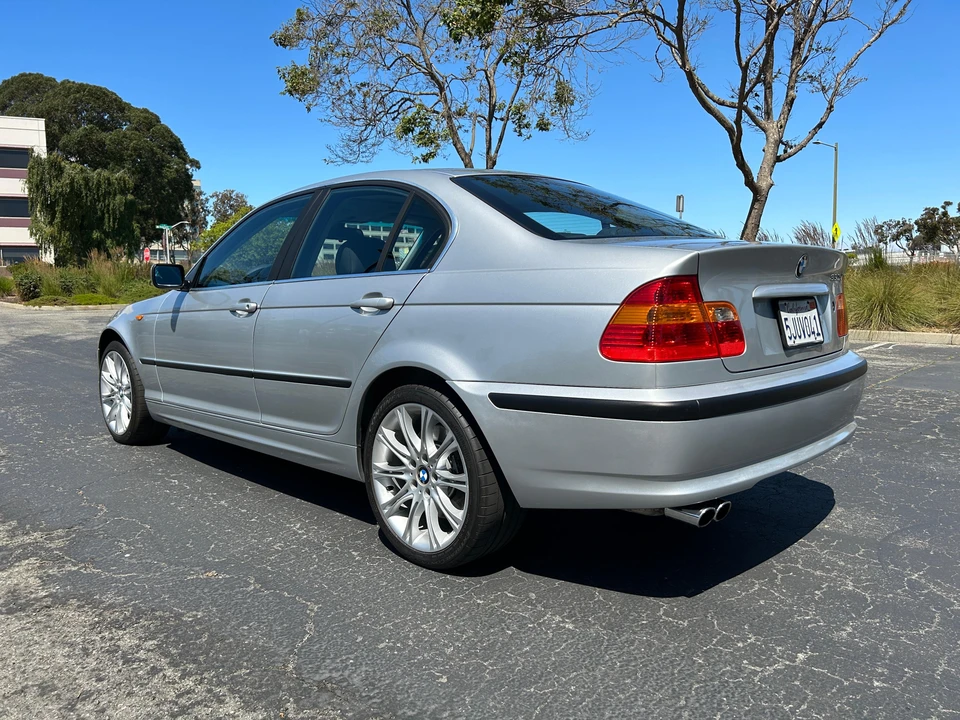 2004 BMW E46 330i & 330Ci - Image 14 of 31