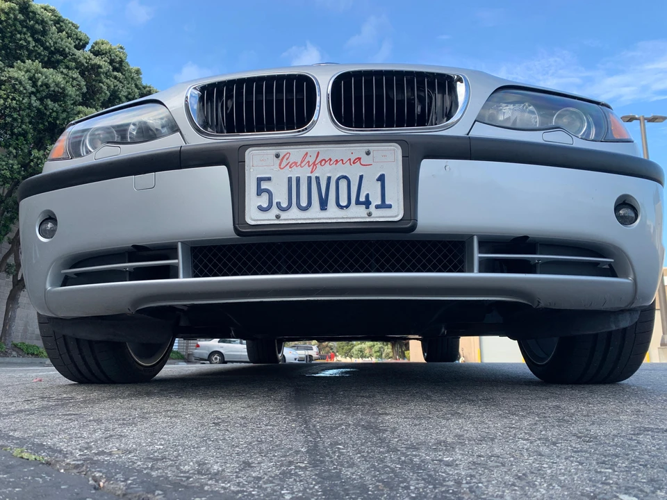 2004 BMW E46 330i & 330Ci - Image 9 of 31