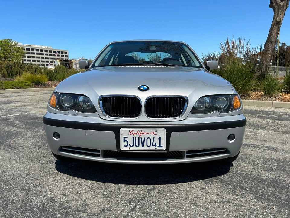 2004 BMW E46 330i & 330Ci - Image 6 of 31