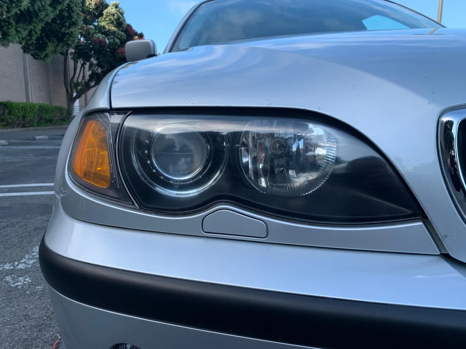 2004 BMW E46 330i & 330Ci - Image 23 of 31