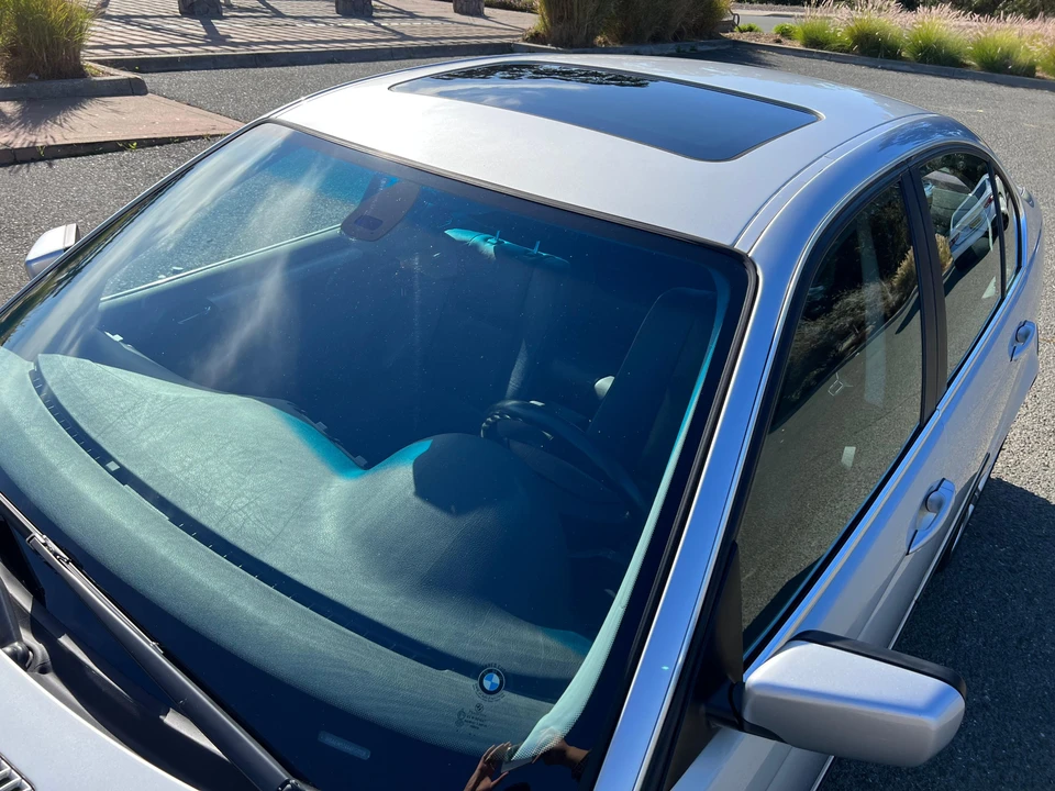 2004 BMW E46 330i & 330Ci - Image 24 of 31