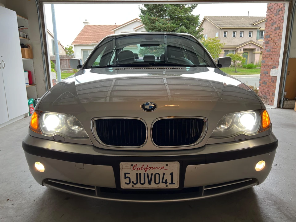 2004 BMW E46 330i & 330Ci - Image 6 of 31