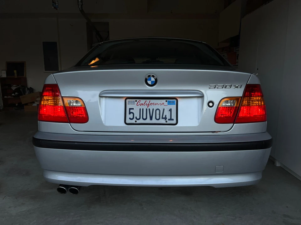 2004 BMW E46 330i & 330Ci - Image 10 of 31
